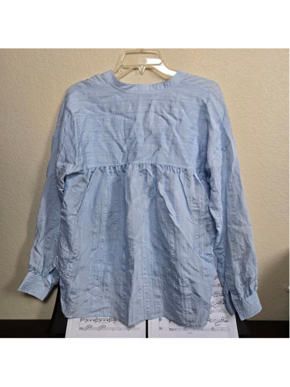 Vince Powder Blue Striped Drape Blouse M - Picture 6 of 8